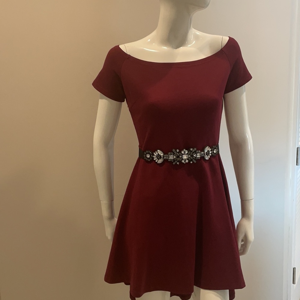 New Sarin Matthews Maroon Dress